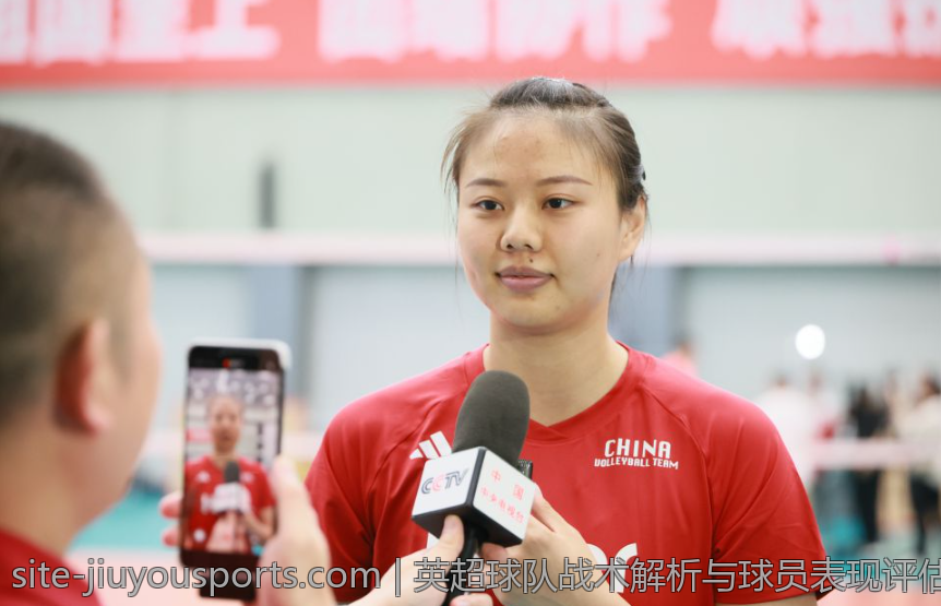 英超球队战术解析与球员表现评估